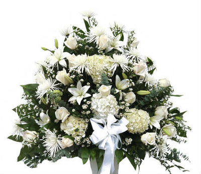  Basket of 40 + white flowers and seasonal fillers
