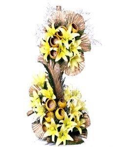  Double Tier Exotic Arrangement of premium 15-20 stem Yellow Lilies 
 Height :- Aprox 3-4 feet tall arrangement
 Free Message Card